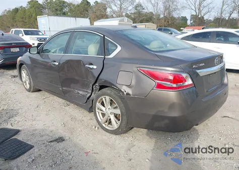 2014 Nissan Altima 2.5/2.5 S/2.5 Sl/2.5 Sv из США, поврежденный, VIN 1N4AL3AP0EC272410